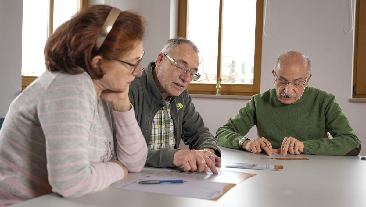 Nachbarschaftshilfe TaufkirchenFototermin in TaufkirchenLesen - Vorlesen